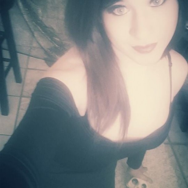 Cherche transsexuelle pour dial et cam  Etinehem