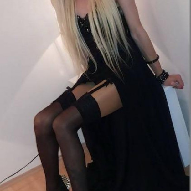 Sexy transexuelle passive  pour homme doux Blamecourt